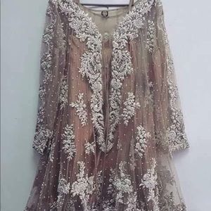 Meet your Posher, Farah